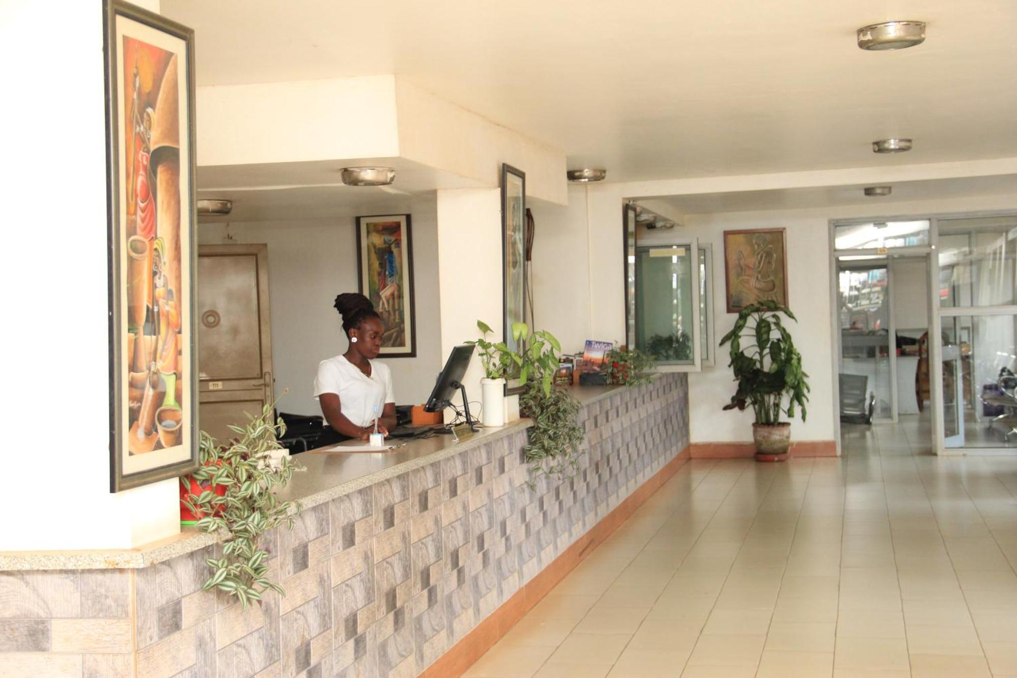 Entebbe Flights Motel Екстериор снимка