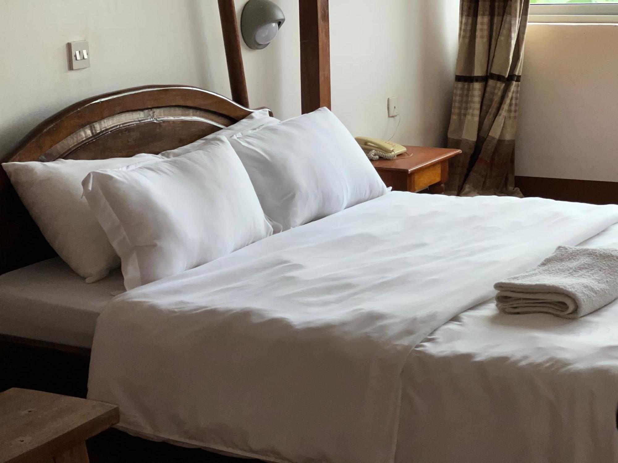 Entebbe Flights Motel Екстериор снимка